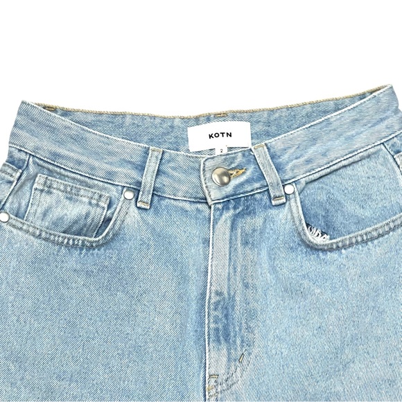 KOTN Shorts Size 2 Antifit Light Wash Relaxed Jean Denim - Picture 4 of 7